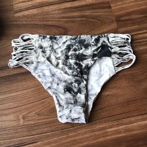 Mikoh mid/higher rise seamless bottoms